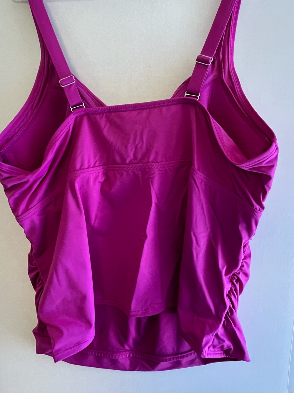 Land's End Womens 24W, Fuschia/Magenta/Hot Pink Twist-Front Tankini Top - Picture 4 of 8